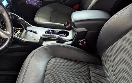 Hyundai ix35 I рестайлинг, 2012 год, 1 100 000 рублей, 8 фотография