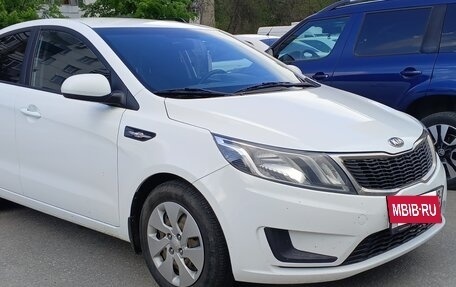 KIA Rio III рестайлинг, 2014 год, 1 035 000 рублей, 5 фотография