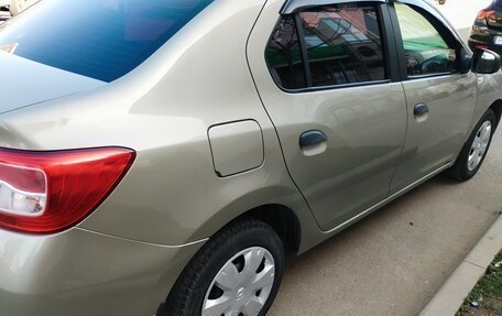 Renault Logan II, 2015 год, 650 000 рублей, 9 фотография