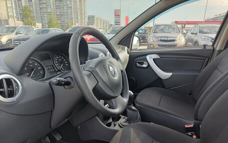 Renault Sandero I, 2013 год, 660 000 рублей, 20 фотография