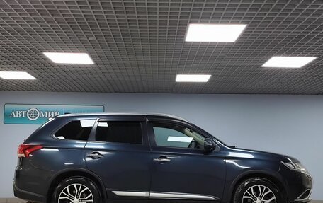 Mitsubishi Outlander III рестайлинг 3, 2018 год, 2 470 000 рублей, 4 фотография