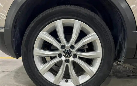 Volkswagen T-Roc I, 2022 год, 1 710 555 рублей, 18 фотография