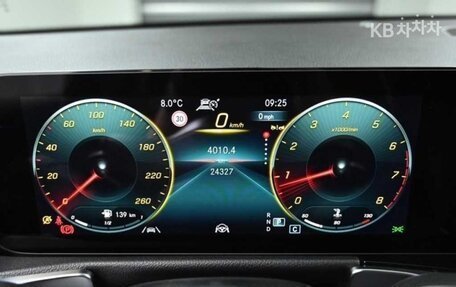Mercedes-Benz GLB, 2024 год, 4 414 000 рублей, 10 фотография
