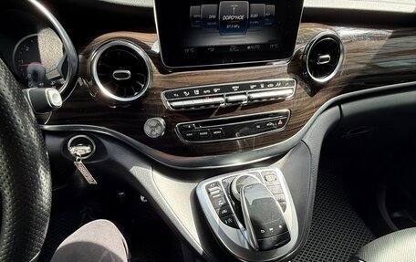 Mercedes-Benz V-Класс, 2019 год, 4 550 000 рублей, 11 фотография