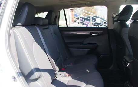 Toyota Highlander, 2026 год, 5 980 000 рублей, 9 фотография