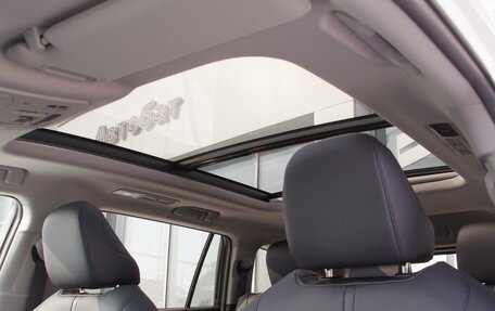Toyota Highlander, 2026 год, 5 980 000 рублей, 29 фотография