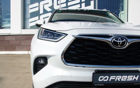 Toyota Highlander, 2026 год, 5 980 000 рублей, 31 фотография