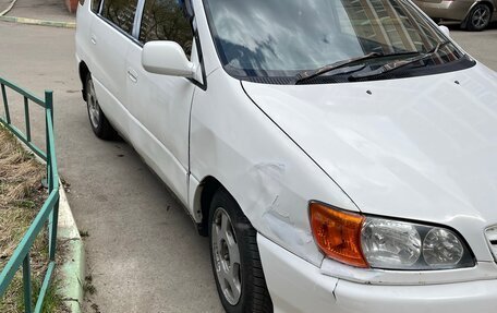 Toyota Ipsum II, 1999 год, 460 000 рублей, 12 фотография