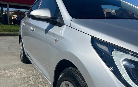 Hyundai Solaris II рестайлинг, 2021 год, 1 730 000 рублей, 8 фотография