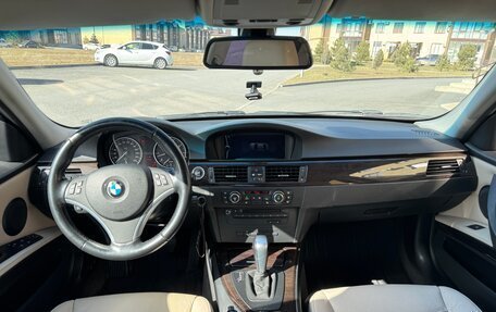 BMW 3 серия, 2011 год, 1 100 000 рублей, 16 фотография