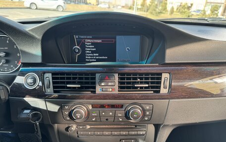 BMW 3 серия, 2011 год, 1 100 000 рублей, 25 фотография