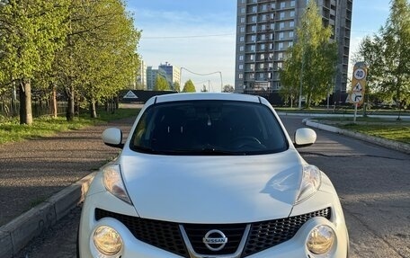 Nissan Juke II, 2014 год, 1 050 000 рублей, 2 фотография
