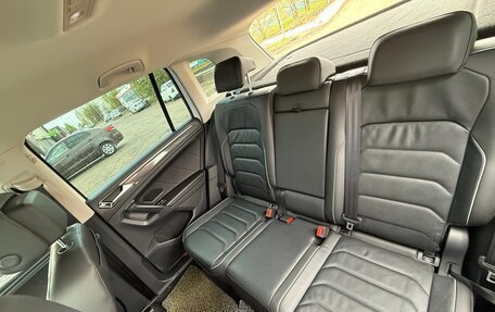 Volkswagen Tiguan II, 2021 год, 3 700 000 рублей, 11 фотография