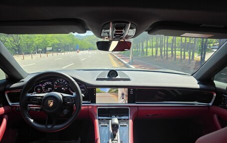 Porsche Panamera II рестайлинг, 2022 год, 10 755 000 рублей, 13 фотография
