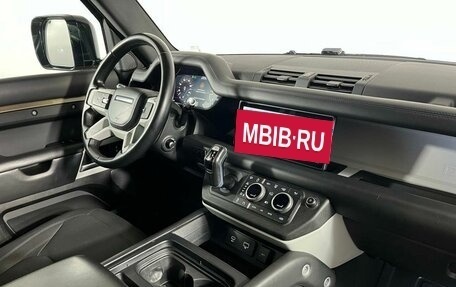 Land Rover Defender II, 2021 год, 6 399 000 рублей, 14 фотография
