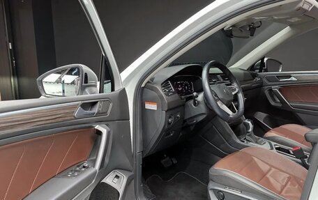 Volkswagen Tiguan II, 2023 год, 3 450 077 рублей, 14 фотография