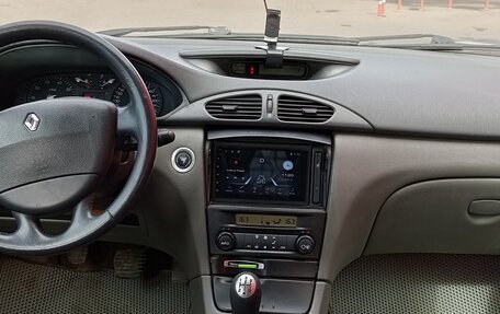 Renault Laguna II, 2002 год, 295 000 рублей, 2 фотография