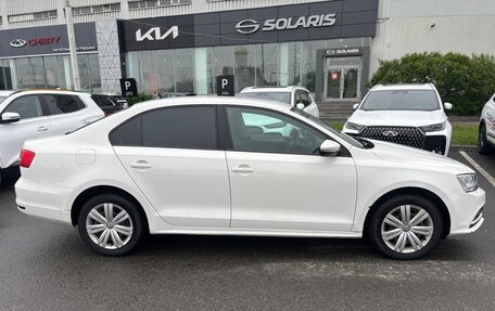 Volkswagen Jetta VI, 2015 год, 790 000 рублей, 5 фотография