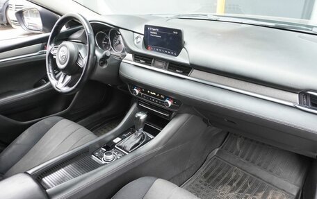 Mazda 6, 2019 год, 2 263 000 рублей, 10 фотография