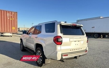 Toyota 4Runner, 2026 год, 5 400 000 рублей, 3 фотография