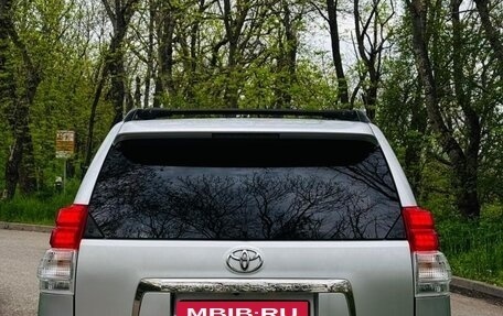 Toyota Land Cruiser Prado 150 рестайлинг 2, 2011 год, 3 000 000 рублей, 4 фотография