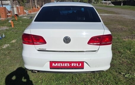 Volkswagen Passat B7, 2011 год, 1 050 000 рублей, 4 фотография