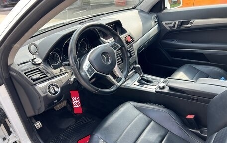 Mercedes-Benz E-Класс, 2013 год, 1 950 000 рублей, 15 фотография