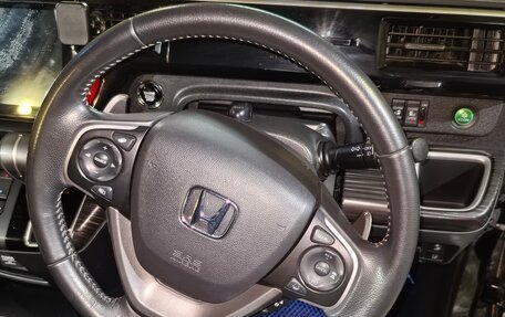 Honda Stepwgn IV, 2015 год, 1 650 000 рублей, 5 фотография