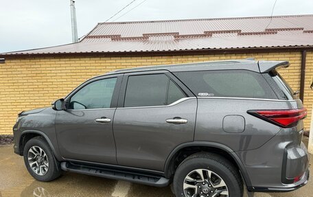 Toyota Fortuner II, 2021 год, 3 990 000 рублей, 6 фотография