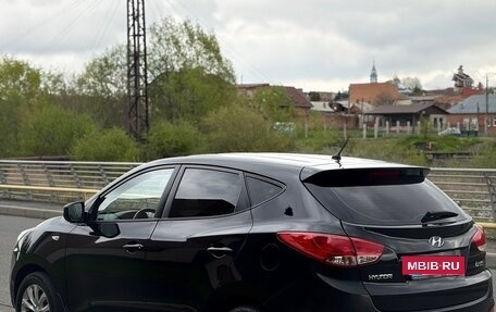 Hyundai ix35 I рестайлинг, 2011 год, 1 000 000 рублей, 3 фотография