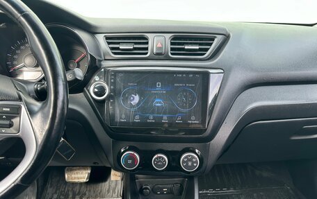 KIA Rio III рестайлинг, 2015 год, 960 000 рублей, 10 фотография