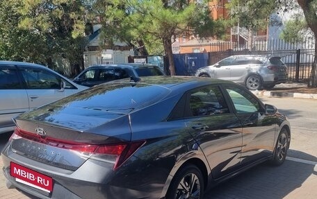 Hyundai Elantra, 2022 год, 1 970 000 рублей, 4 фотография