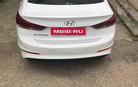 Hyundai Elantra VI рестайлинг, 2018 год, 1 340 000 рублей, 11 фотография