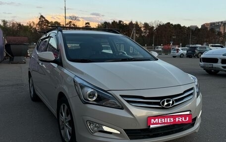 Hyundai Solaris II рестайлинг, 2015 год, 1 300 000 рублей, 3 фотография