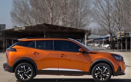 Peugeot 2008 II, 2022 год, 1 465 000 рублей, 8 фотография