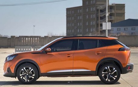 Peugeot 2008 II, 2022 год, 1 465 000 рублей, 7 фотография
