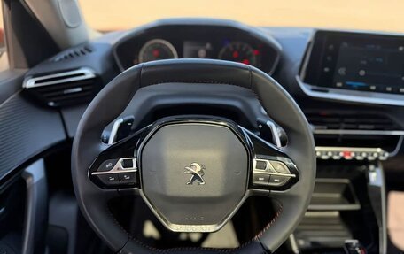 Peugeot 2008 II, 2022 год, 1 465 000 рублей, 11 фотография