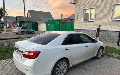 Toyota Camry, 2012 год, 1 780 000 рублей, 4 фотография