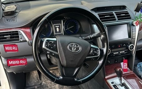 Toyota Camry, 2012 год, 1 780 000 рублей, 8 фотография
