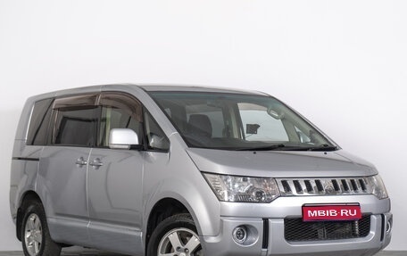 Mitsubishi Delica D:5 I, 2013 год, 1 399 000 рублей, 1 фотография