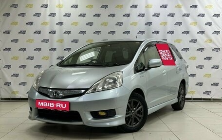 Honda Fit Shuttle I рестайлинг, 2013 год, 997 086 рублей, 1 фотография