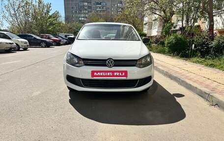 Volkswagen Polo VI (EU Market), 2014 год, 435 000 рублей, 2 фотография