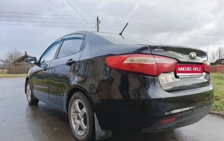 KIA Rio III рестайлинг, 2011 год, 430 000 рублей, 4 фотография