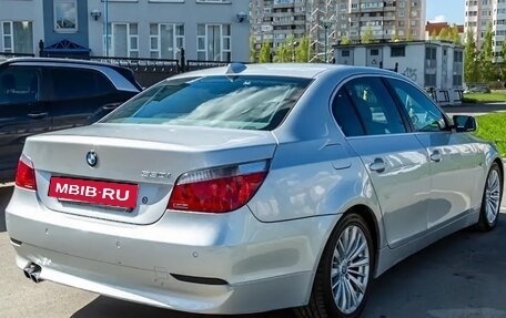 BMW 5 серия, 2004 год, 1 250 000 рублей, 7 фотография