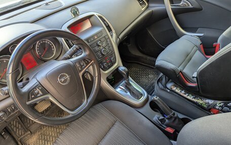 Opel Astra J, 2011 год, 1 000 000 рублей, 5 фотография