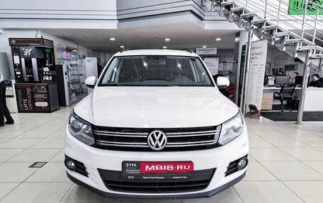 Volkswagen Tiguan I, 2016 год, 1 399 000 рублей, 2 фотография