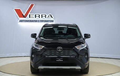 Toyota RAV4, 2021 год, 3 230 000 рублей, 2 фотография