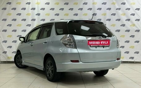 Honda Fit Shuttle I рестайлинг, 2013 год, 997 086 рублей, 5 фотография