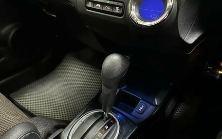 Honda Fit Shuttle I рестайлинг, 2013 год, 997 086 рублей, 16 фотография