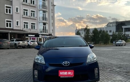 Toyota Prius, 2011 год, 1 150 000 рублей, 3 фотография